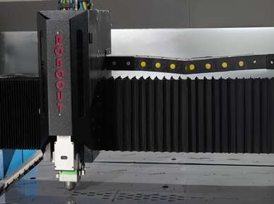 Robocot Lazer Kesim ile Hassasiyetin Yeni Seviyesi